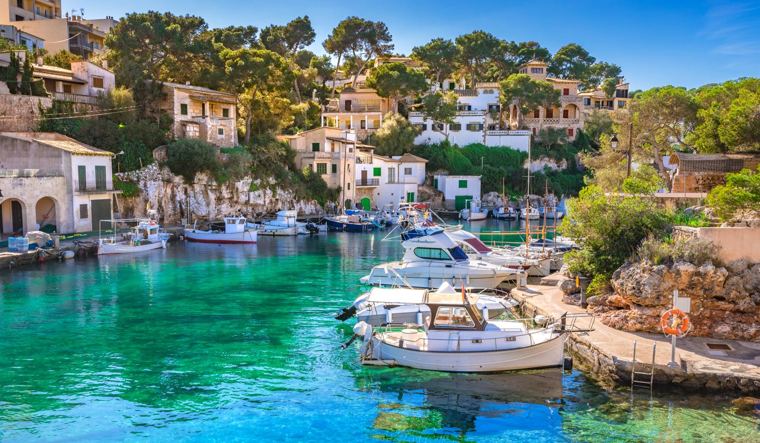 Infrared Heater Picture with built in Thermostat 600W (Metal)-UK Infrared Heating Company